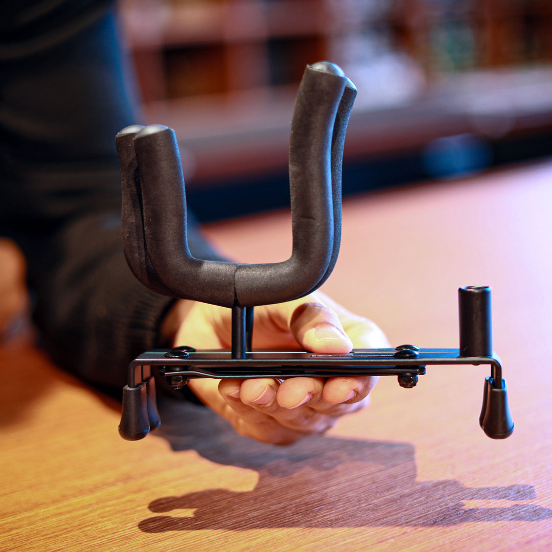 Kreisler Micro Violin Stand with Bow Holder